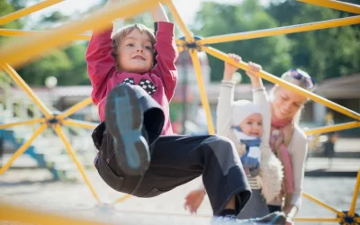 Klettern, Rutschen, Hinfallen – Warum ich lerne, mein Kind loszulassen