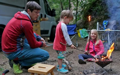 Feuermachen mit meinem Sohn: Warum Glut mehr Geduld braucht als ein Feuerzeug